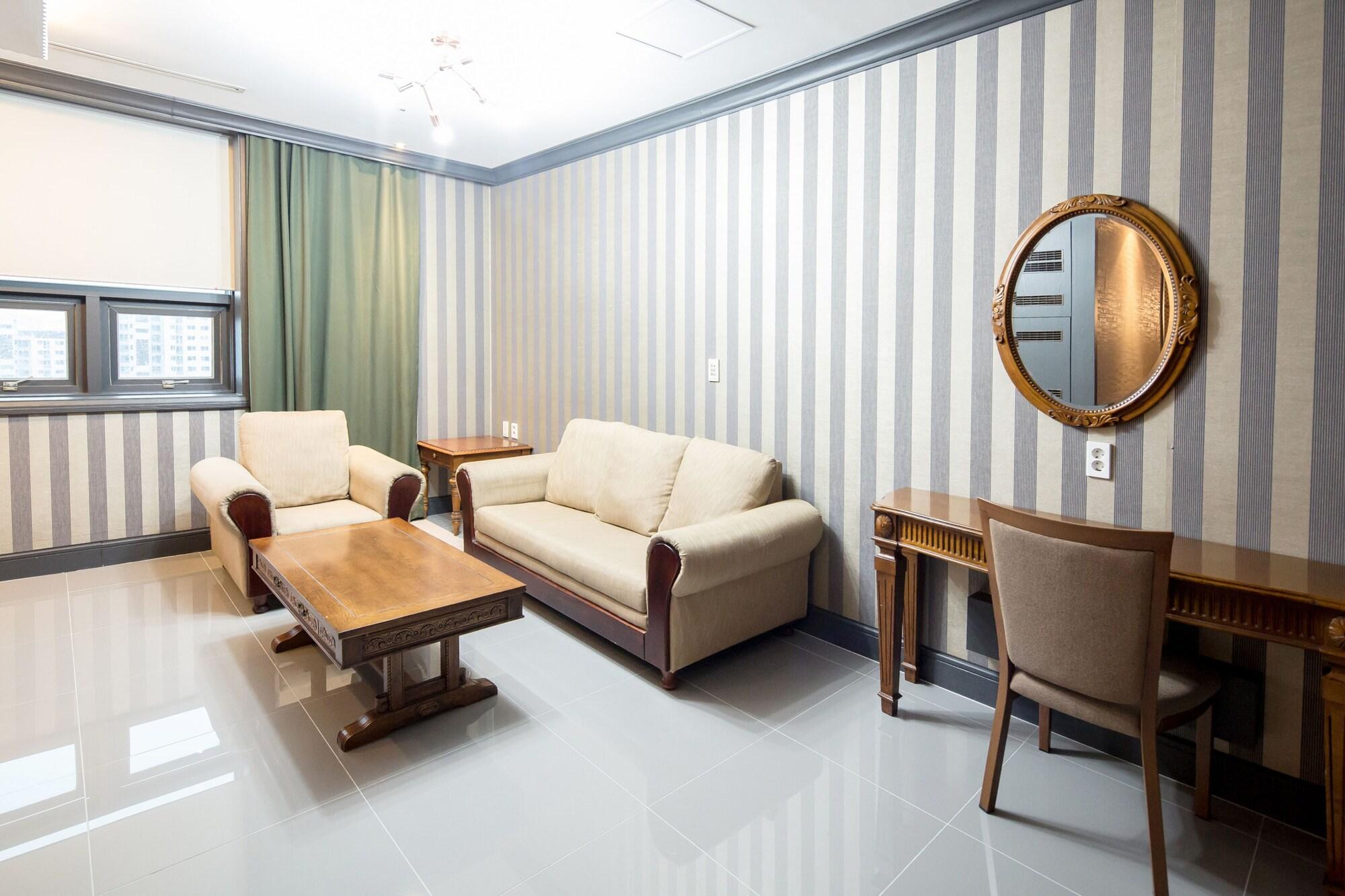 The Koryo Hotel Bucheon Exterior photo
